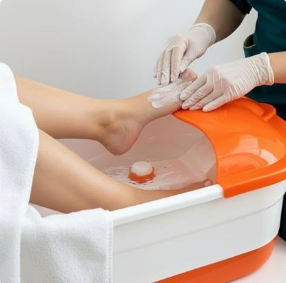 Picture of O3+ Luxury Pedicure