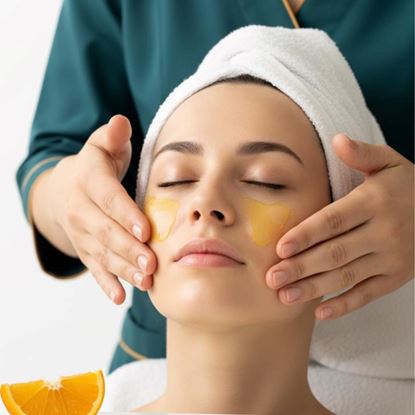 Picture of Vitamin-C Brightening Facial
